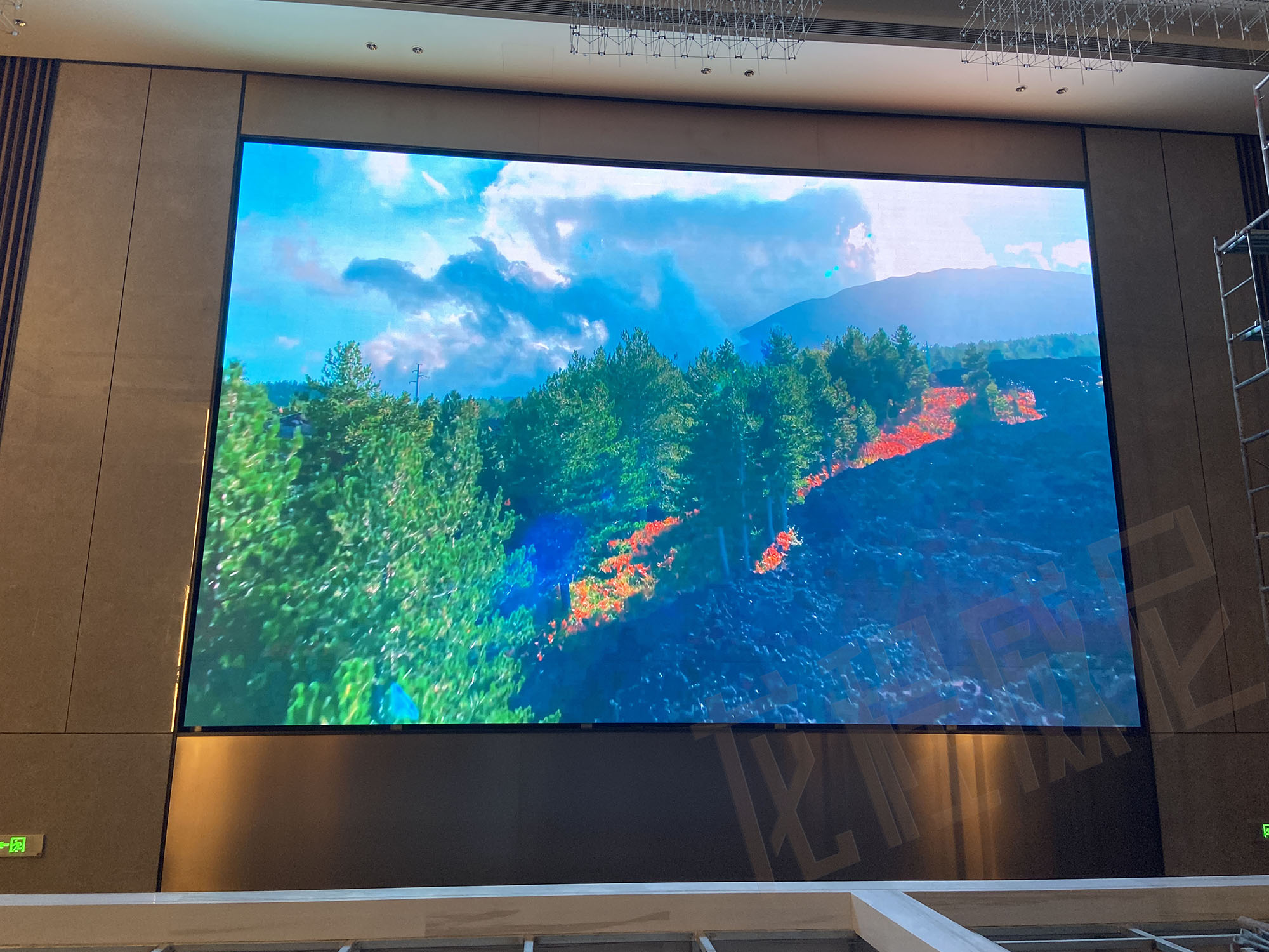 數字展廳拼接屏施工